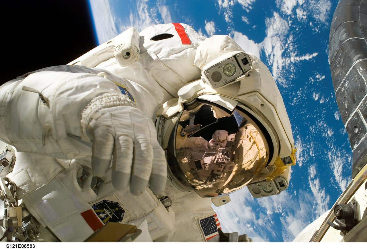 ¿Para ir al espacio debo aprender inglés?