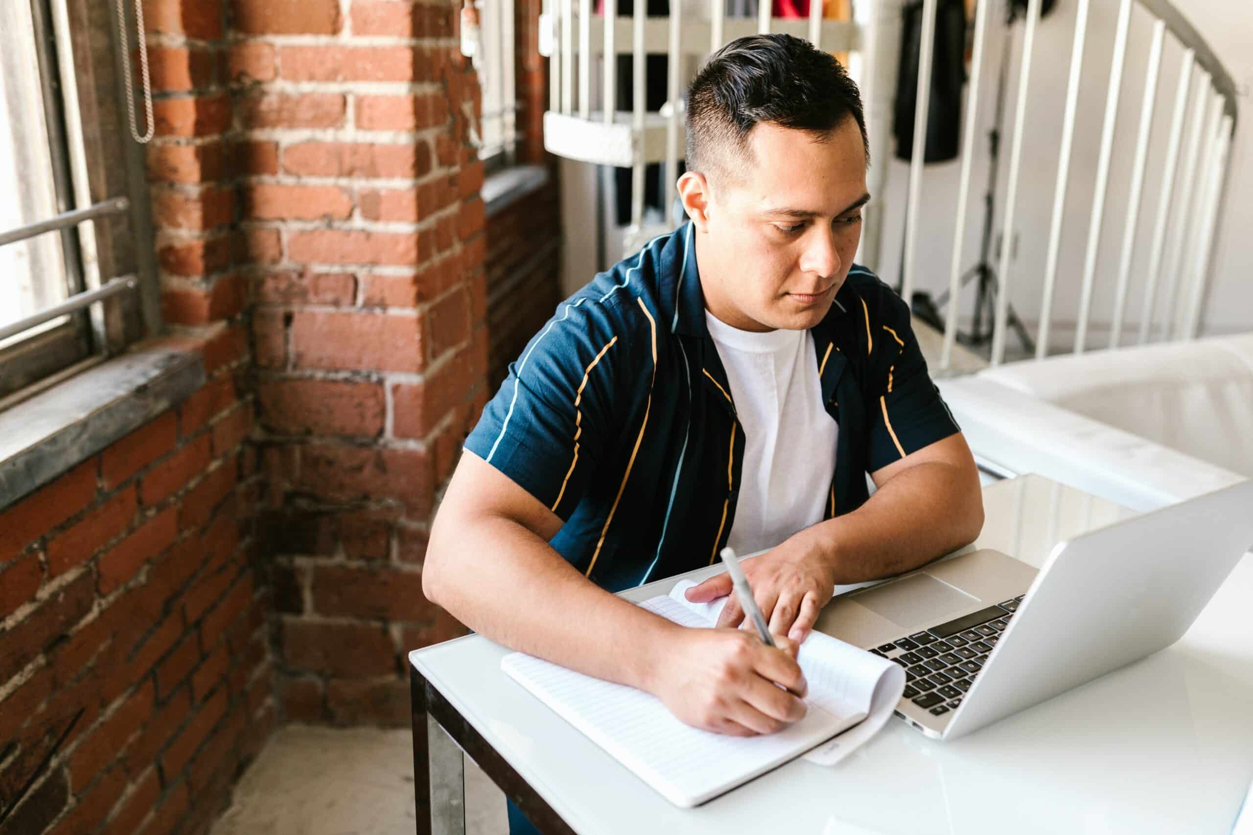 Verbos transitivos en Vocational English as a Second Language