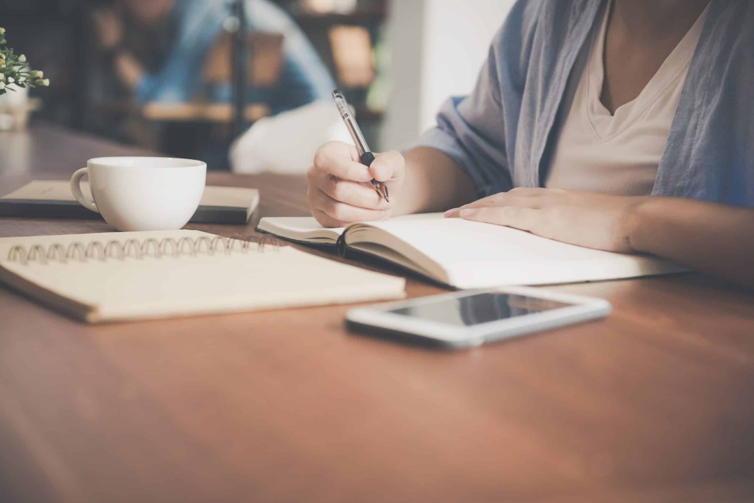 Estudia los sustantivos colectivos para aprender inglés rápido y fácil en Texas